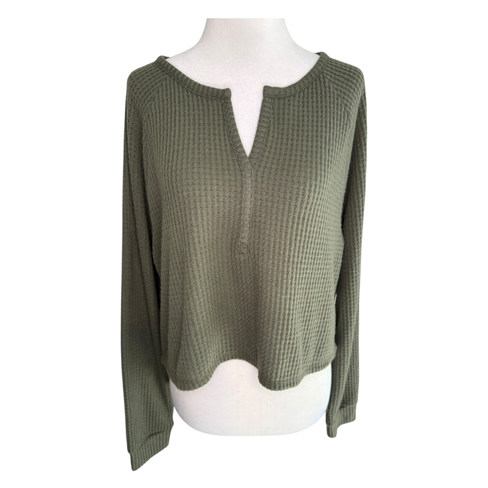 Abound Waffle Knit Top Long Sleeve V Neck Olive Green Casual Cropped Shirt Small